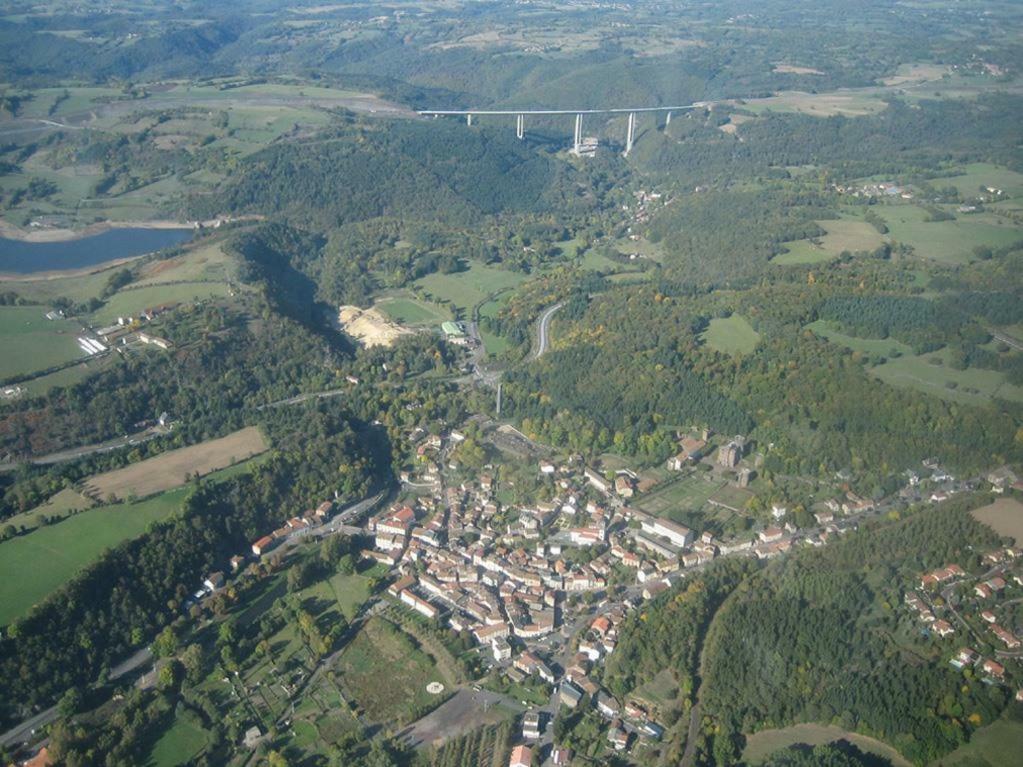 Villa Colombier Pontgibaud Bagian luar foto